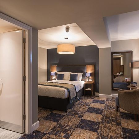 The John Russell Fox Wetherspoon Hotell Andover Eksteriør bilde